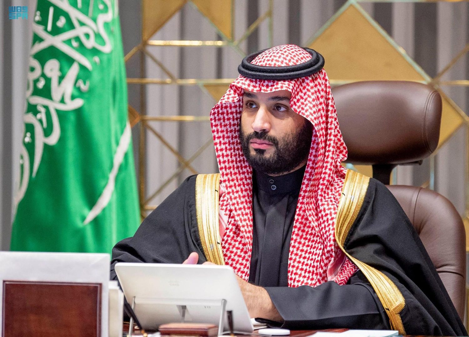 السعودية تنقل 4% من أسهم "أرامكو"