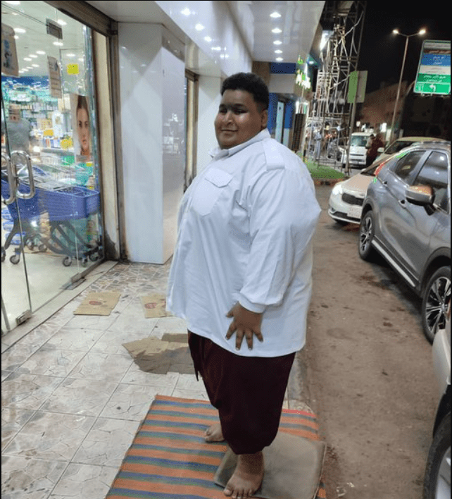 حامد بعد التكميم