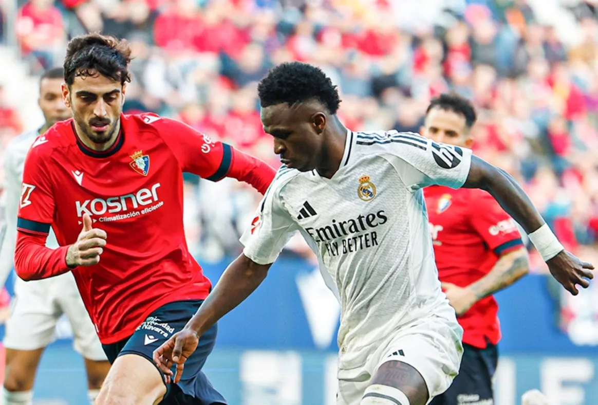 ريال مدريد يحل ضيفًا على أوساسونا مساء اليوم، في بداية مشواره ب الدوري الإسباني هذا العام الذي يسعى من خلاله لمحو خيبات الموسم الماضي. #العلم 
