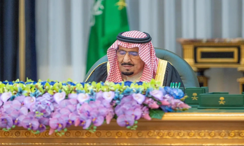 منها الموافقة على الاستراتيجية الوطنية لقطاع التأمين وتشكيل لجنة وزارية لمرضى طيف التوحد.. 14 قرارًا جديدًا لـ #مجلس_الوزراء 