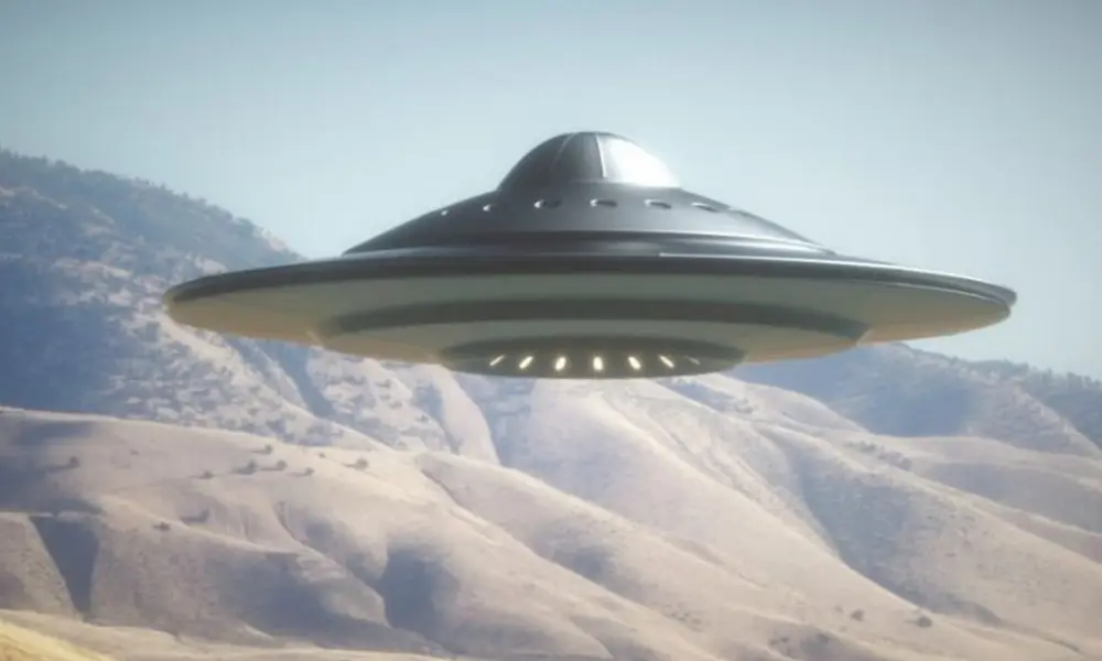 بعد قرار ترامب.. موقع "ذا بلاك فولت" فقد نحو 3.8 ملايين وثيقة تتعلق ببرامج استخباراتية وتقارير عسكرية حول الأجسام الطائرة الغريبة والكائنات الفضائية 