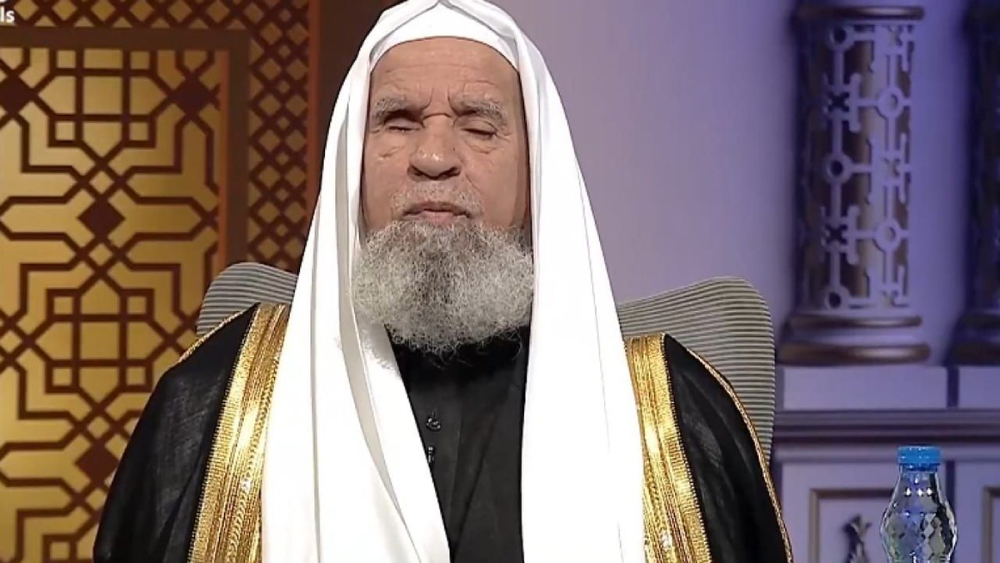 خطبة للشيخ عبدالله الركبان دفعت الحرس الملكي لطلب نسخة منها.. تعرف على قصتها. 