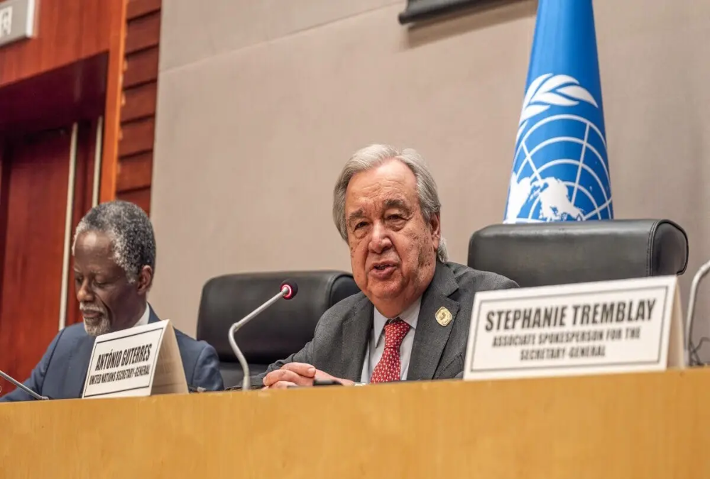 غوتيريش يحذر: حقوق الإنسان تواجه هجومًا متصاعدًا حول العالم، وانتهاكات القانون الدولي تتزايد في مناطق النزاع 