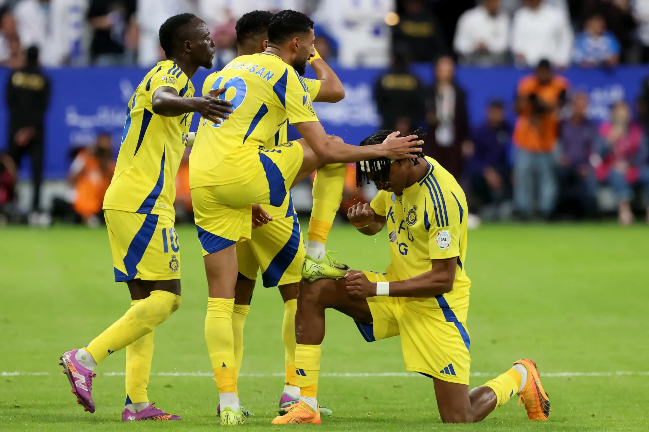 قمة كروية تجمع بين طموح المنافسة على الصدارة والرغبة في تصحيح المسار.. تعرف على موعد مباراة النصر و الاتحاد والتشكيل المتوقع والقنوات الناقلة 