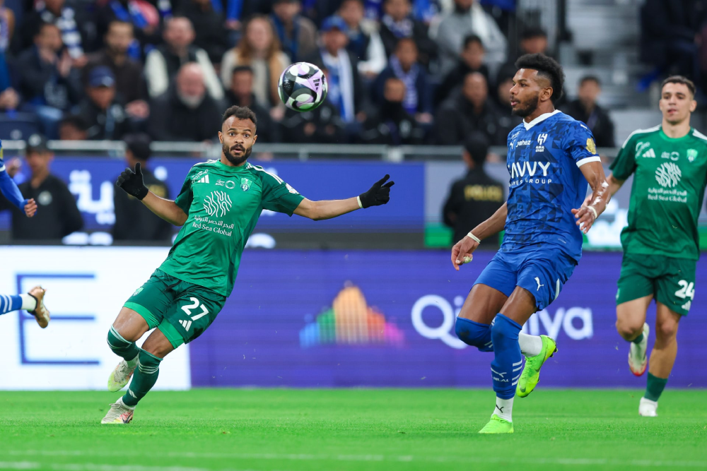 كلاسيكو مشتعل على ملعب المملكة آرينا.. تعرف على موعد مباراة الهلال و الأهلي والتشكيل المتوقع والقنوات الناقلة 