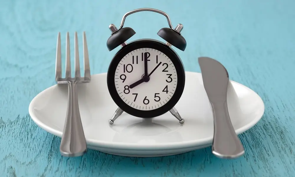 دراسة حديثة تغير مفهوم فوائد الصيام المتقطع وكيفية مساهمته في تحسين الصحة وإطالة العمر 