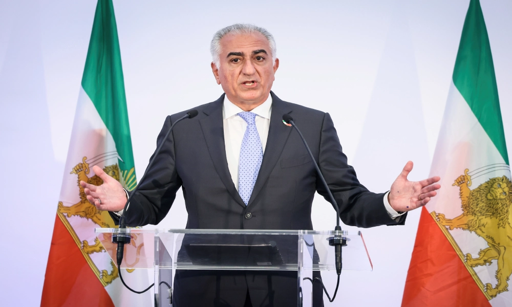 بعد 47 عامًا من قيام الجمهورية الإسلامية.. رضا بهلوي يرى أن النظام الإيراني في أضعف حالاته #العلم 